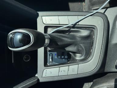 Hyundai Elantra 2017 - Thumbnail 12